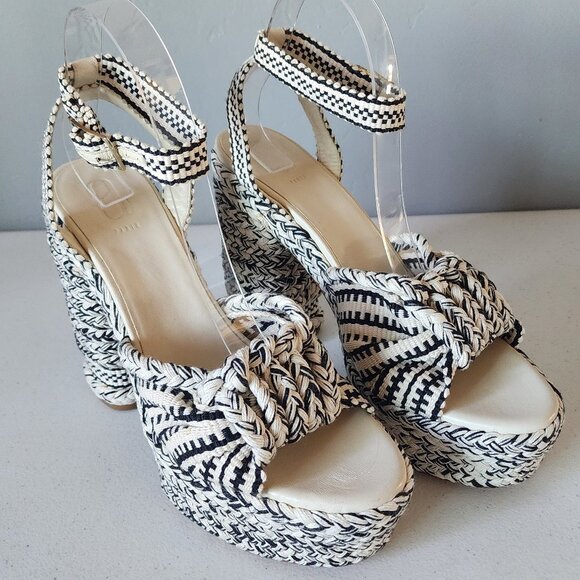 Antolina Platform Sandal "NEW" - Picture 2 of 16